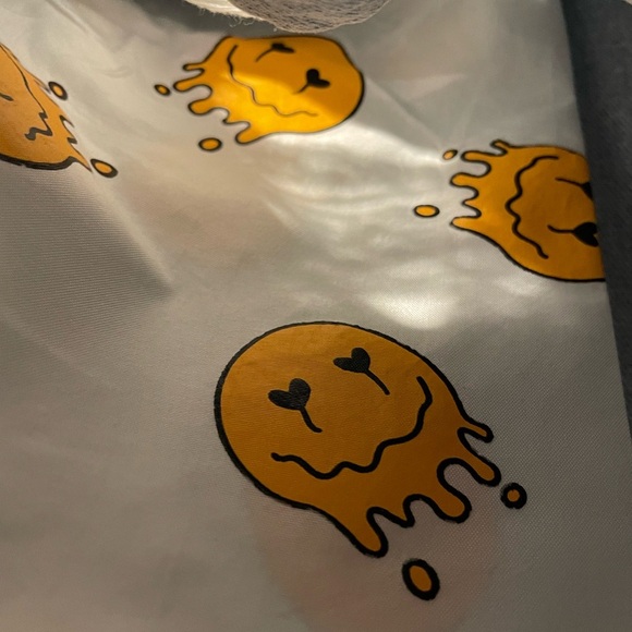 Nwot SHEIN shorts size M(6) - Picture 3 of 4